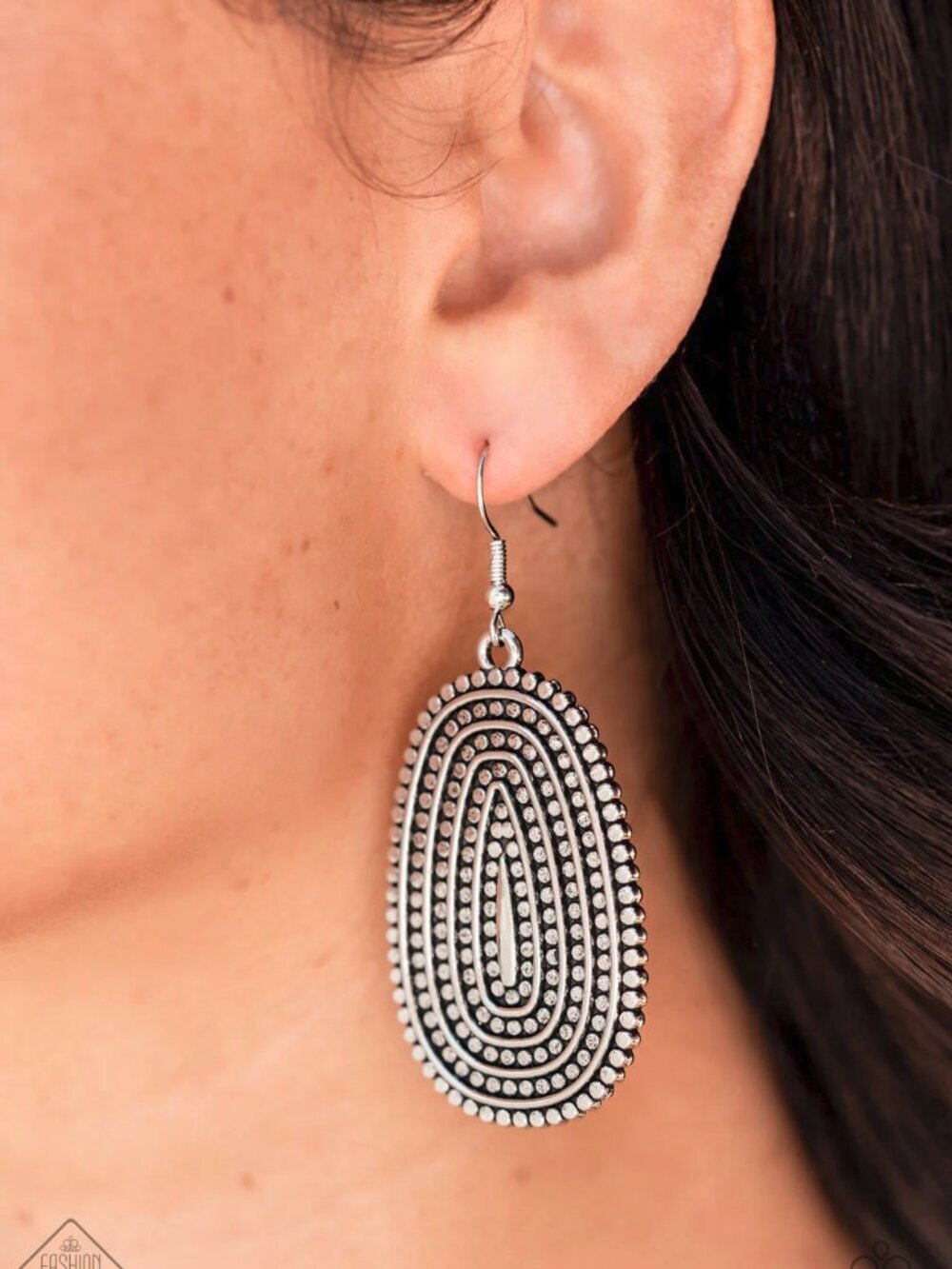 Paparazzi Jewelry Accessories - Desert Climate - Silver Earrings - Vintage
